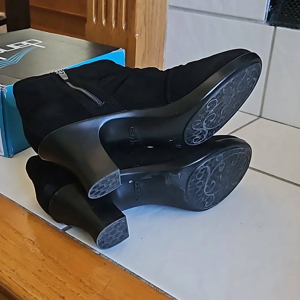 Dansko Black Heeled Boots - Picture 3 of 6